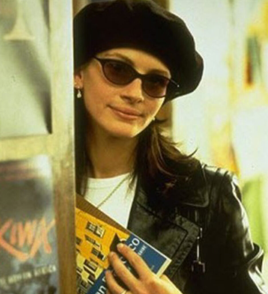 Julia Roberts in ‘Notting Hill’ in the 0399 Cutler and Gross sunglasses.